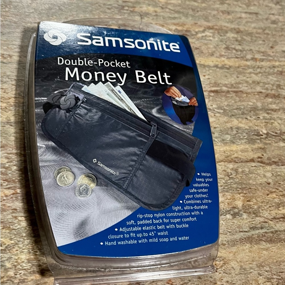 NWT Samsonite double-pocket money belt